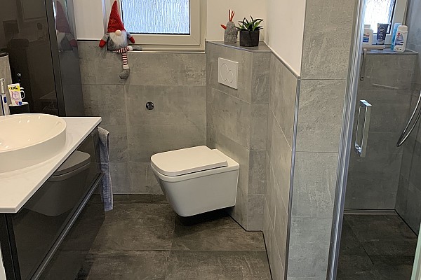 Badezimmer 1